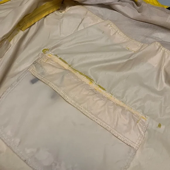 REI bright yellow raincoat (no hood, long in back for rear-end coverage) pockets - Picture 13 of 13